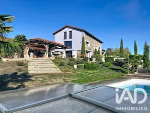 House in Saint-Clément-les-Places (69930)