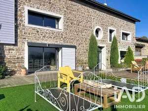 House in Saint-Clément-les-Places (69930)
