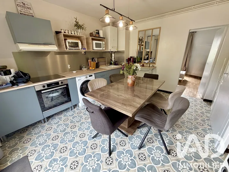 Maison 6 pièces 141 m² · au Blanc · 140,8 m² · 91 000 €