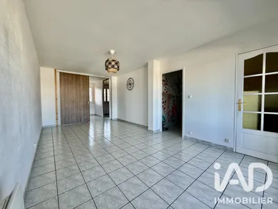 Appartement à Saint-Étienne (42100)