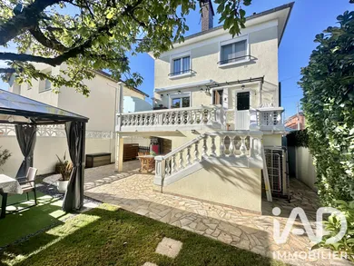 Maison à Clichy sous bois  (93390)