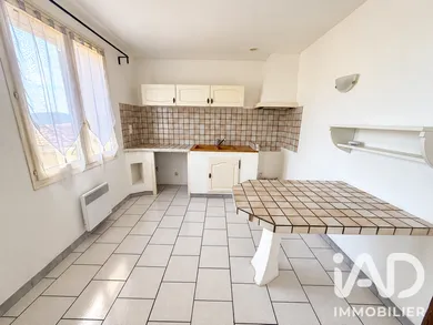 Appartement à Pierrevert (04860)