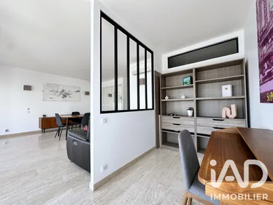 Appartement à Villeneuve-Loubet (06270)