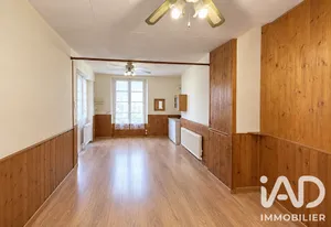 Townhouse in Saint-Julien-du-Sault (89330)
