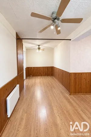Townhouse in Saint-Julien-du-Sault (89330)