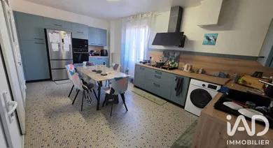 Maison à Maen Roch (35460)