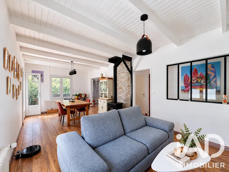 Maison 3 pièces 87 m² · à Saint-Jean-de-Liversay · 87 m² · 220 000 €