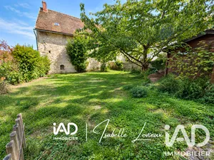 Maison de village à Saint-Martin-la-Garenne (78520)