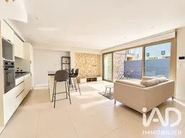 Duplex in Nanterre (92000)