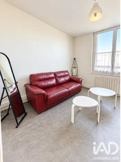 Apartment in Reims (51100)