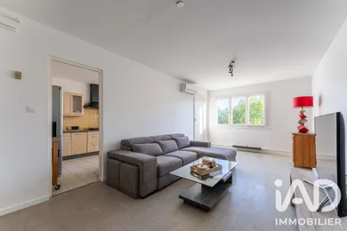 Apartment in Saint-Priest (69800)