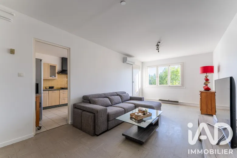 Appartement 4 pièces 78 m² · à Saint-Priest · 77,7 m² · 129 900 €