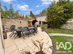 House in Saint-Just-sur-Dive (49260)