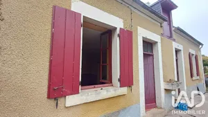 Maison à Plaimpied-Givaudins (18340)