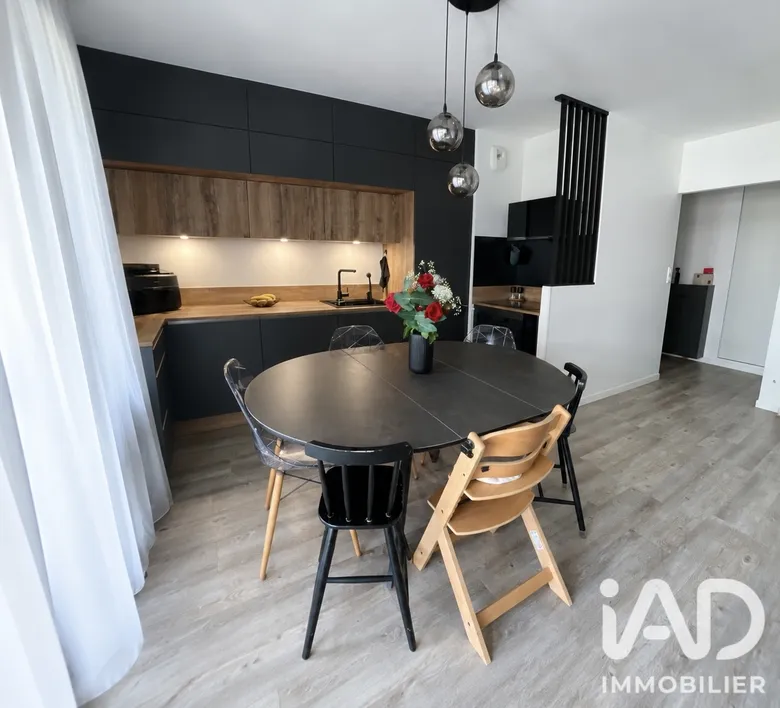 Appartement 4 pièces 82 m² · à Châtenay-Malabry · 82,1 m² · 430 000 €