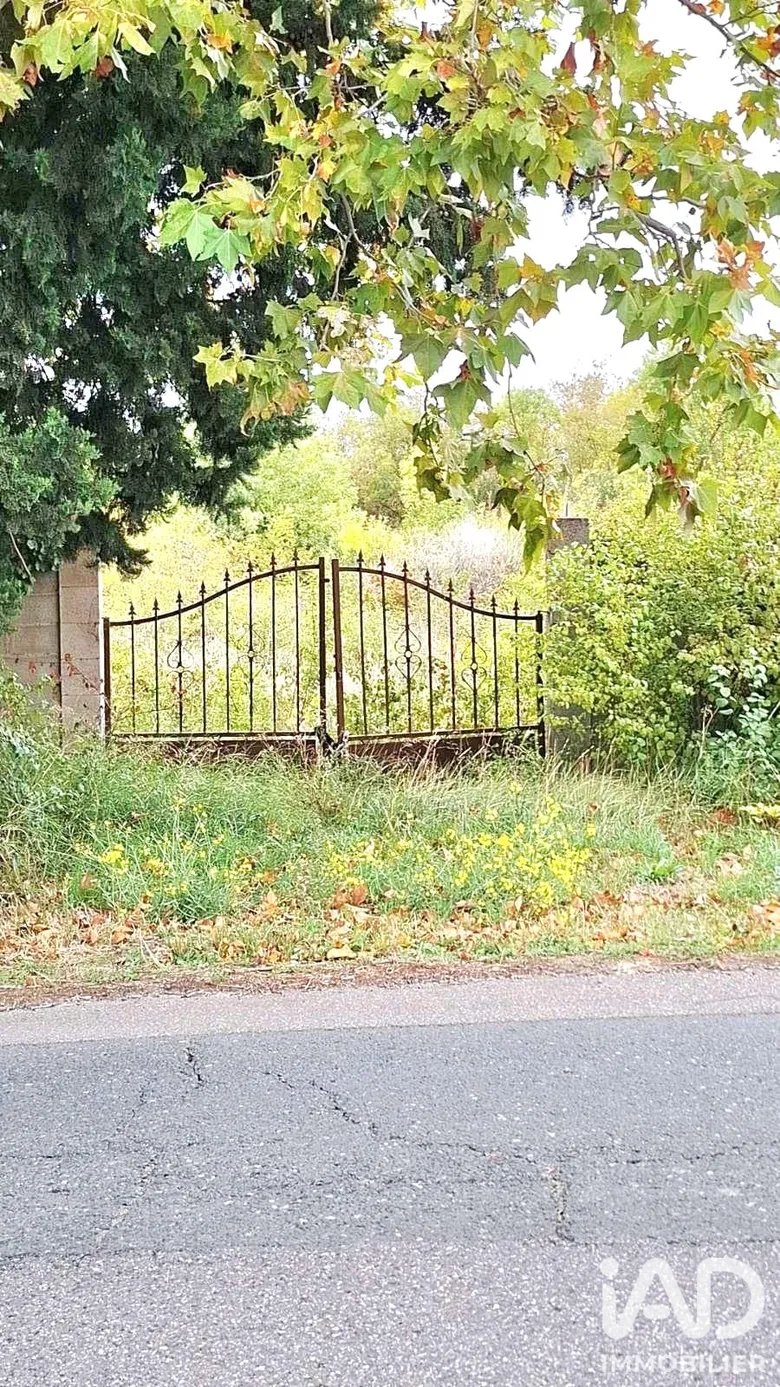 Terrain 1750 m² · à Carcassonne · 1 750 m² · 65 000 €