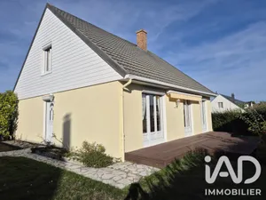Traditional house in Octeville-sur-Mer (76930)