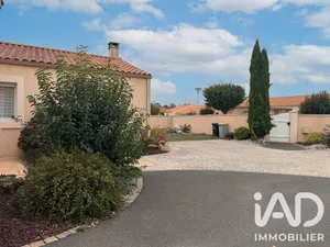 House in Fontenay-le-Comte (85200)