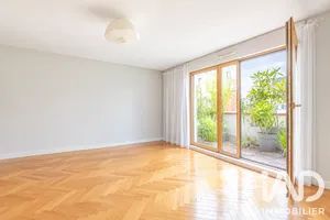 Apartment in Boulogne-Billancourt (92100)