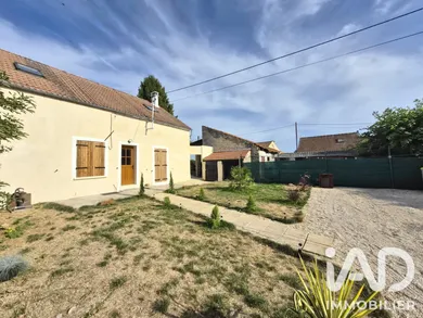 Maison de campagne à Châtenoy (77167)