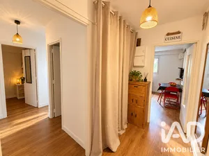Apartment in Mandelieu-la-Napoule (06210)