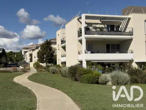 Apartment in La Londe-les-Maures (83250)