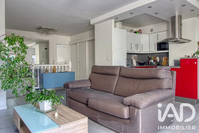 Appartement 3 pièces 72 m² · à Sannois · 72,1 m² · 218 000 €