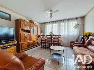 Apartment in Épinay-sur-Seine (93800)