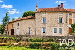 Maison à Valdivienne (86300)