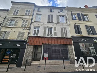 Immeuble à Château-Thierry (02400)