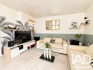 Apartment in Bussy-Saint-Georges (77600)