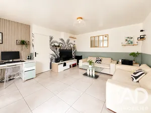Apartment in Bussy-Saint-Georges (77600)