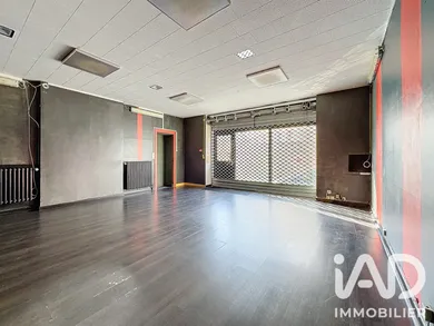 Boutique/Local commercial à Hauts de Bienne (39400)