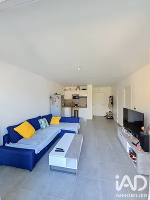Apartment in Cesson (77240)