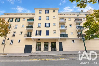 Appartement à Noisy-le-Grand (93160)