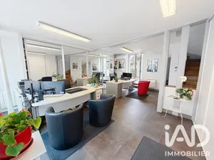 Commercial in Houdan (78550)