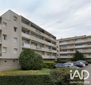 Appartement à Salon-de-Provence (13300)