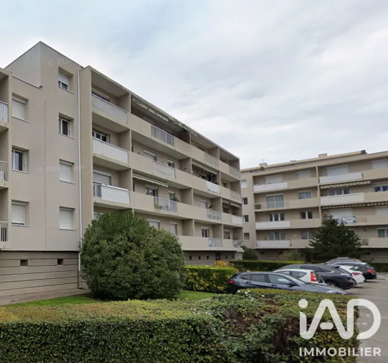 Appartement 3 pièces 63 m² · à Salon-de-Provence · 63,4 m² · 155 000 €