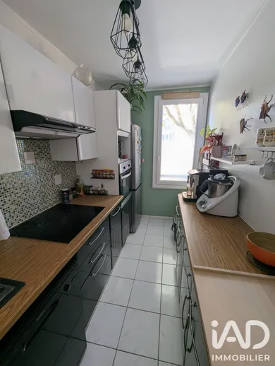 Appartement à Saint-Thibault-des-Vignes (77400)