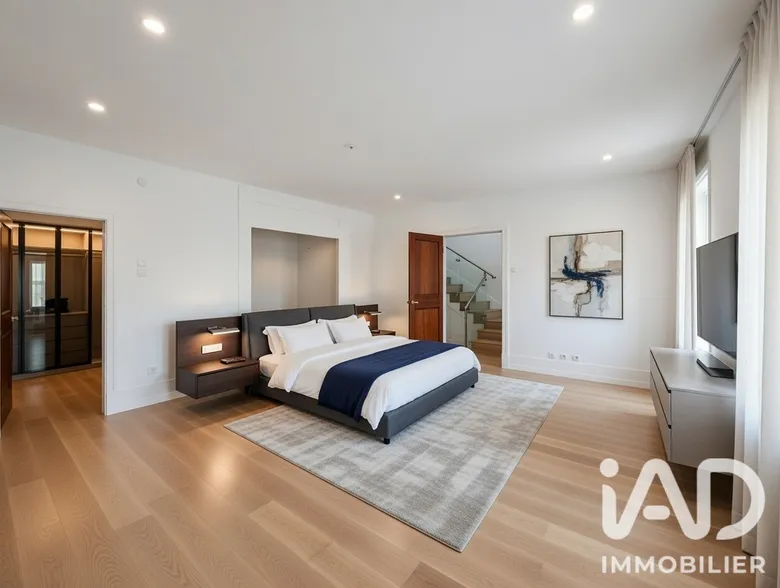 Maison 7 pièces 199 m² · à Ars-sur-Moselle · 199 m² · 200 000 €