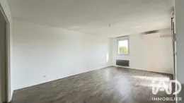 Apartment in Toulouse (31200)