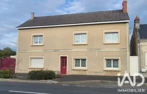Maison de village à Vivy (49680)