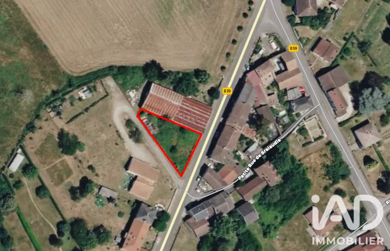 Terrain 608 m² · à Flavignac · 15 000 €