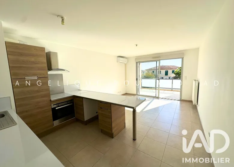 Appartement 2 pièces 46 m² · à Six-Fours-les-Plages · 46 m² · 968 €/mois