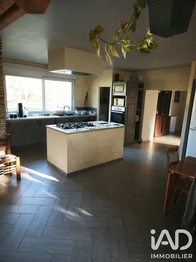 Maison de village à Chauvé (44320)