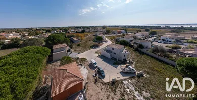 Terrain à bâtir à Aigues-Mortes (30220)