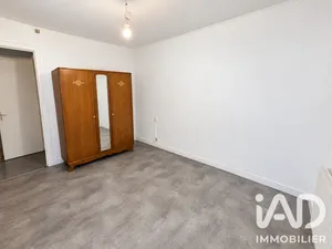 Appartement à Vivier-au-Court (08440)