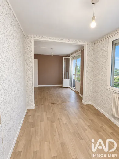 Appartement à Vivier-au-Court (08440)