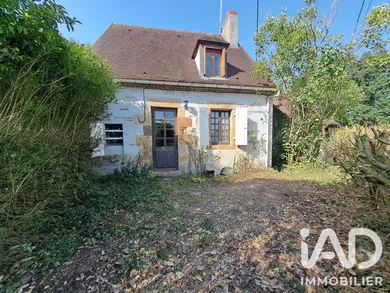 Maison à Châtel-de-Neuvre (03500)