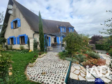 Maison traditionnelle à Jouy-sur-Eure (27120)